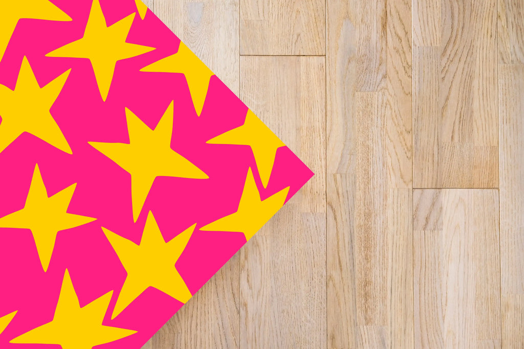 Alfombra Agatha Ruiz de la Prada Estampados Básicos Estrellas Amarillas y Rosas Home & Living 